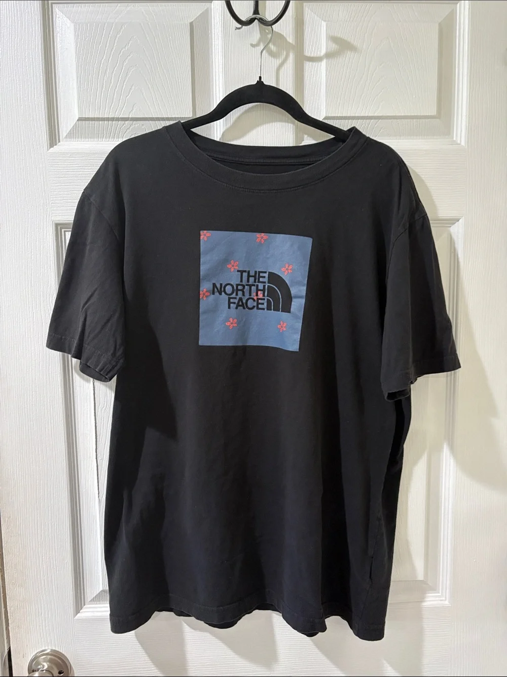 The North Face Black Short-Sleeve sz L